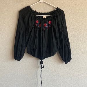 - Hollister Black Off Shoulder Boho Long Sleeve Crop Top w/ Drawsting